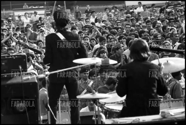 Concerto dei Beatles, Velodromo Vigorelli, Milano, 1965 - Farabola Immagine digitale