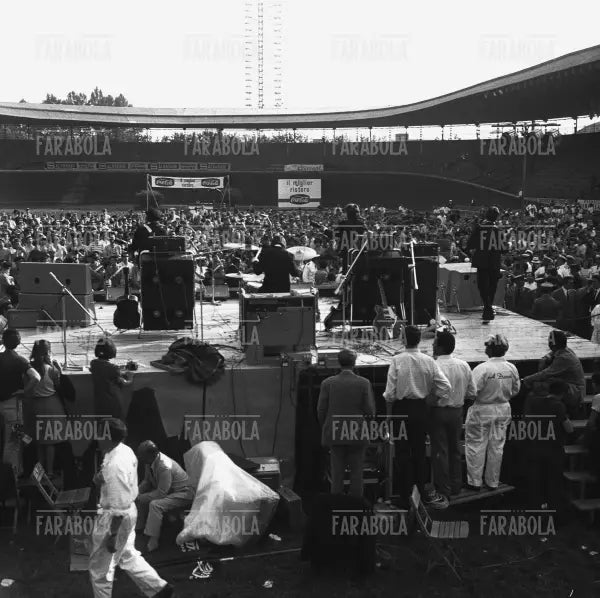 Concerto dei Beatles, Velodromo Vigorelli, Milano, 1965 - Farabola Immagine digitale