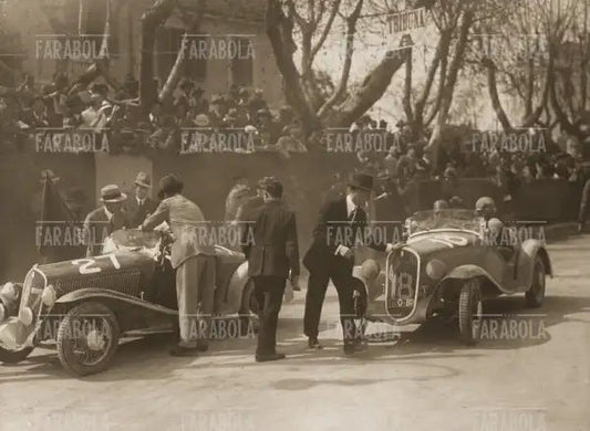 Concorrenti su Fiat Balilla Coppa d'Oro, Mille Miglia, 1933 - Farabola Immagine digitale