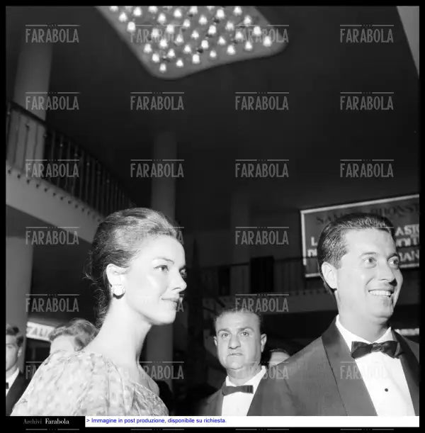Consuelo Crespi e Rudy Crespi, Festival di Venezia, 1961 - Farabola Immagine digitale