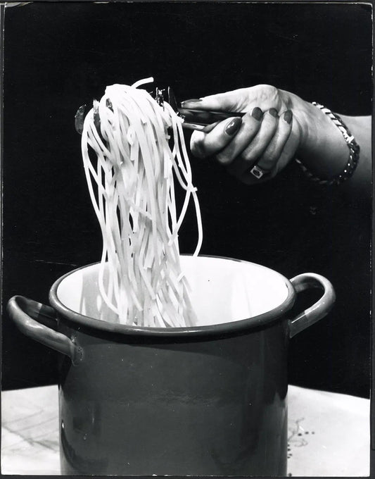 Controllo di cottura spaghetti anni 50 Ft 37513 - Stampa 24x30 cm - Farabola Stampa ai sali d'argento