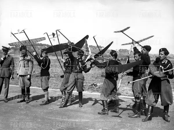 Coppa Bommartini per aereo modelli, 1931 - Farabola Immagine digitale