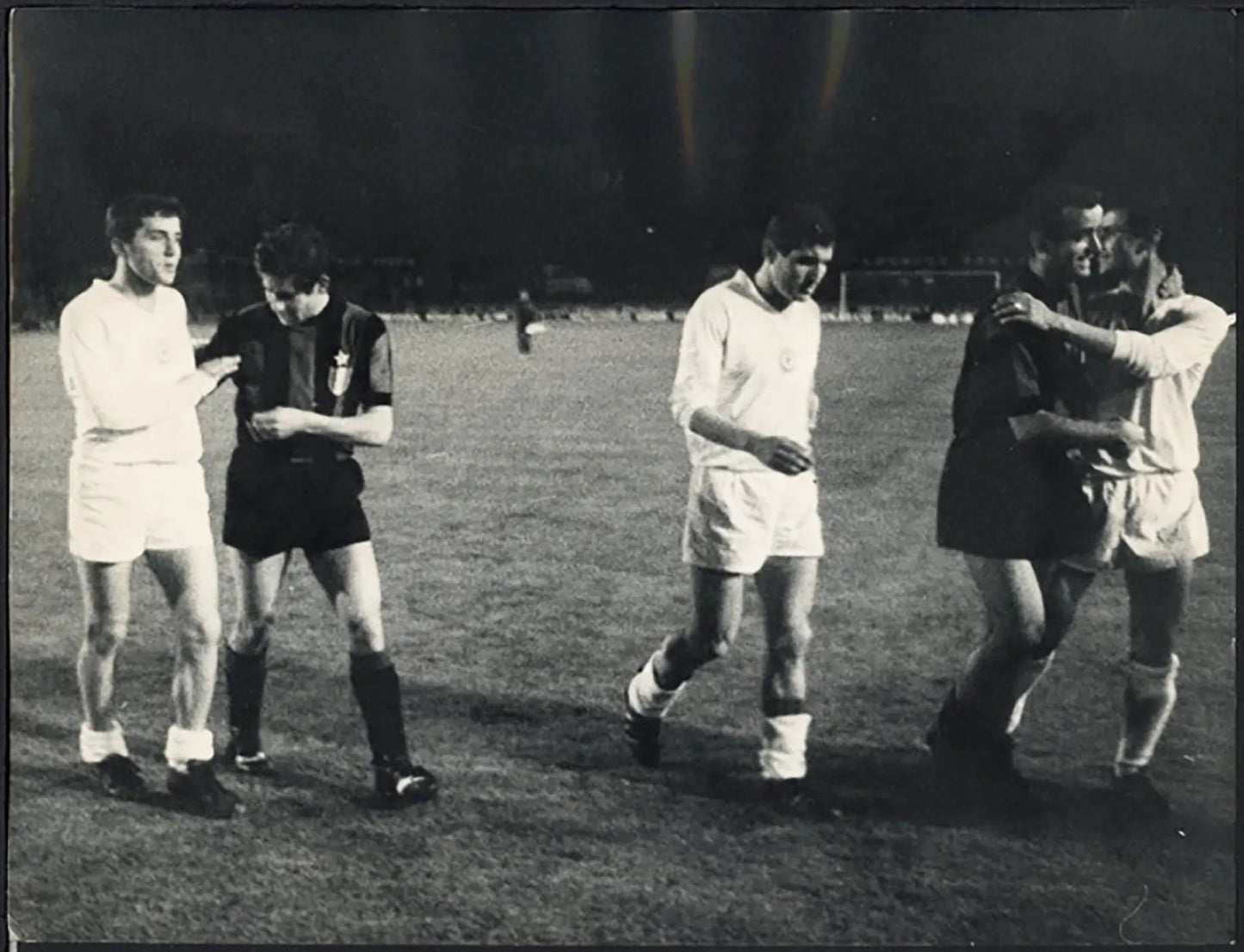 Coppa dei Campioni Inter vs CSKA 1967 Ft 38104 - Stampa 21x27 cm - Farabola Stampa ai sali d'argento