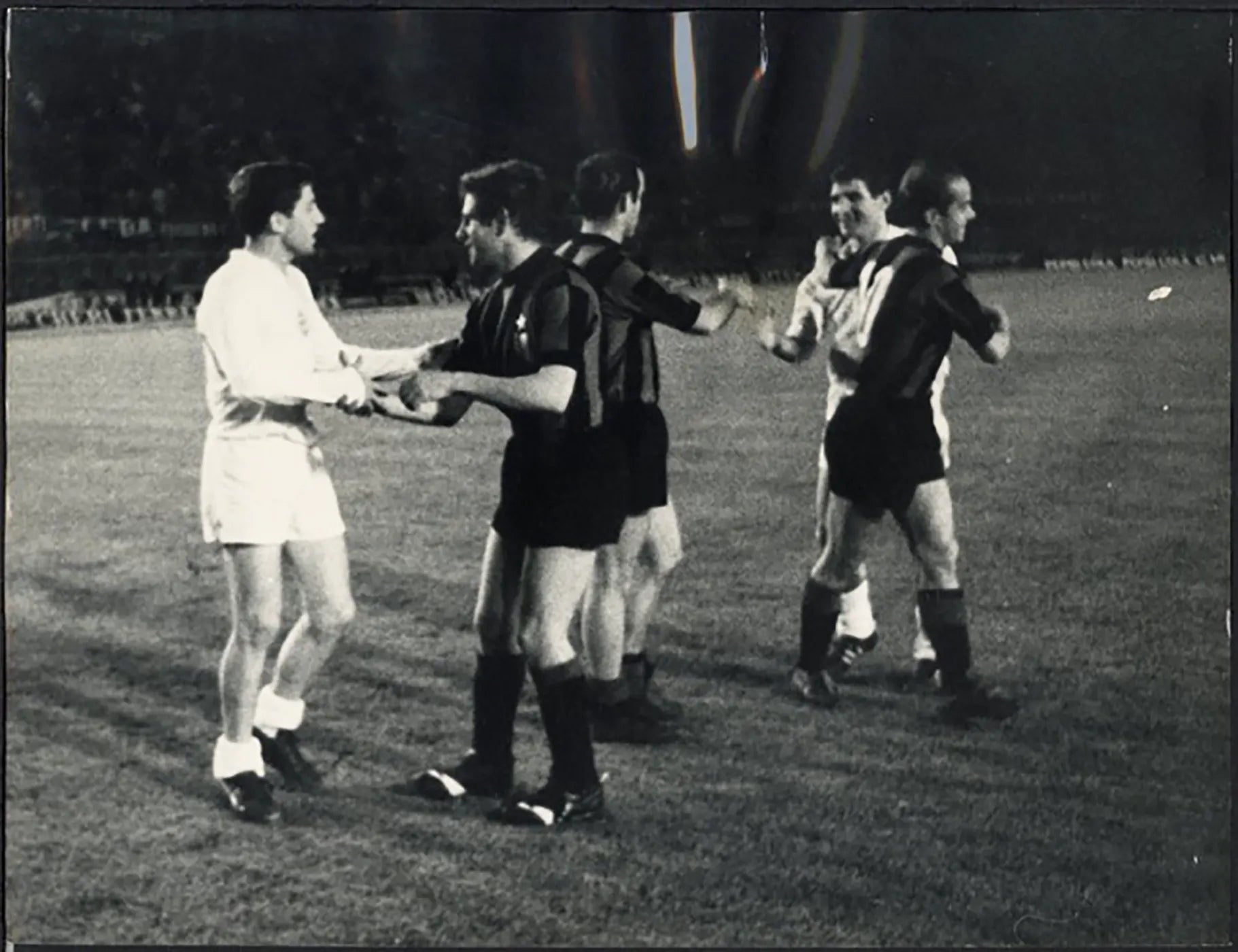 Coppa dei Campioni Inter vs CSKA 1967 Ft 38108 - Stampa 21x27 cm - Farabola Stampa ai sali d'argento
