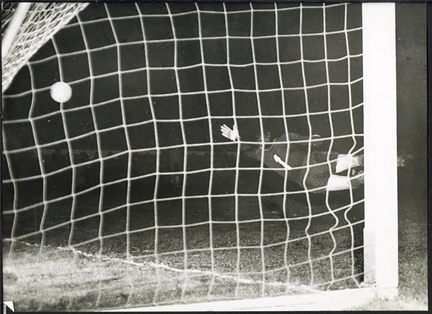 Coppa dei Campioni Milan vs Rapid 1957 Ft 38093 - Stampa 10x15 cm - Farabola Stampa ai sali d'argento