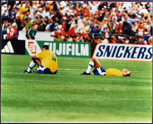 Coppa del Mondo 1998 Brasile sconfitto Ft 2739 - Stampa 20x25 cm - Farabola Stampa ai sali d'argento