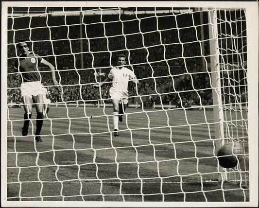 Coppa Europa Benfica vs Milan 1972 Ft 5736 - Stampa 20x25 cm - Farabola Stampa ai sali d'argento