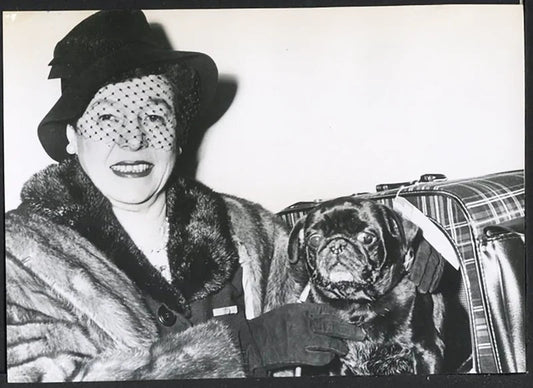 Cornelia Otis Skinner e il suo cane 1960 Ft 37635 - Stampa 16x11 cm - Farabola Stampa ai sali d'argento