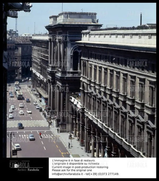Corso Vittorio Emanuele II, Milano, anni 60 - Farabola Immagine digitale