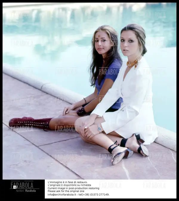 Daniela e Loretta Goggi, 1971 - Farabola Immagine digitale