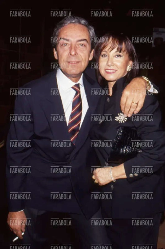 Daniele Piombi con la moglie Mirella, anni 90 - Farabola Immagine digitale