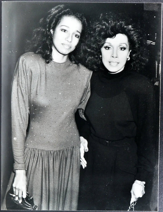 Diahann Carroll con la figlia Suzanne Ft 35366 - Stampa 27x37 cm - Farabola Stampa ai sali d'argento