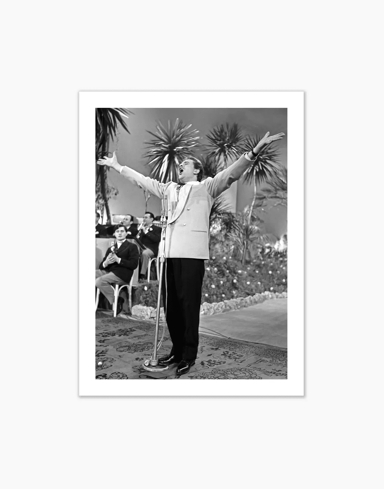 Domenico Modugno canta Volare, Sanremo 1958 - Farabola WhiteWall App Product