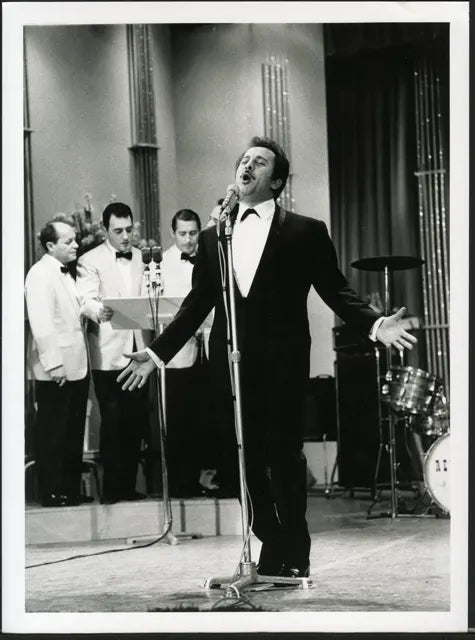 Domenico Modugno Sanremo 1966 Ft 35805 - Stampa 24x18 cm - Farabola Stampa ai sali d'argento (anni 90)