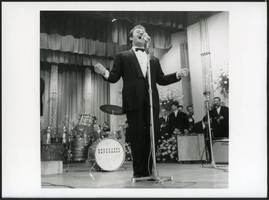 Domenico Modugno Sanremo 1966 Ft 35816 - Stampa 24x18 cm - Farabola Stampa ai sali d'argento (anni 90)