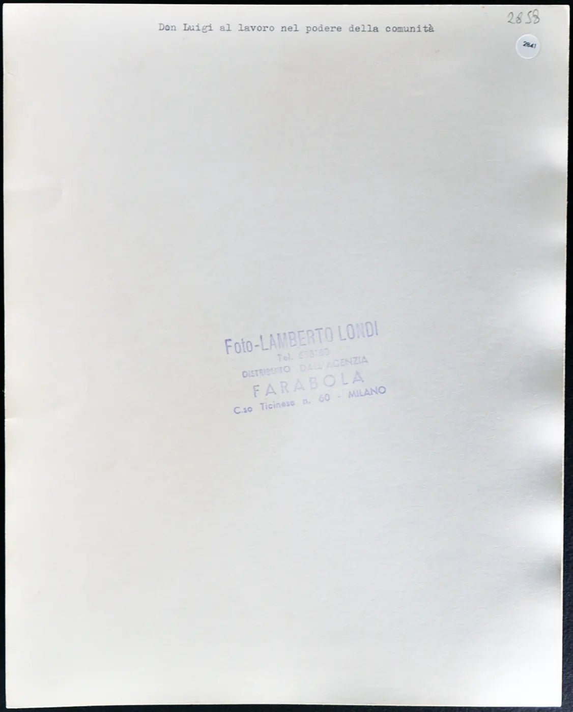 Don Luigi al lavoro anni 60 Ft 2841 - Stampa 24x30 cm - Farabola Stampa ai sali d'argento