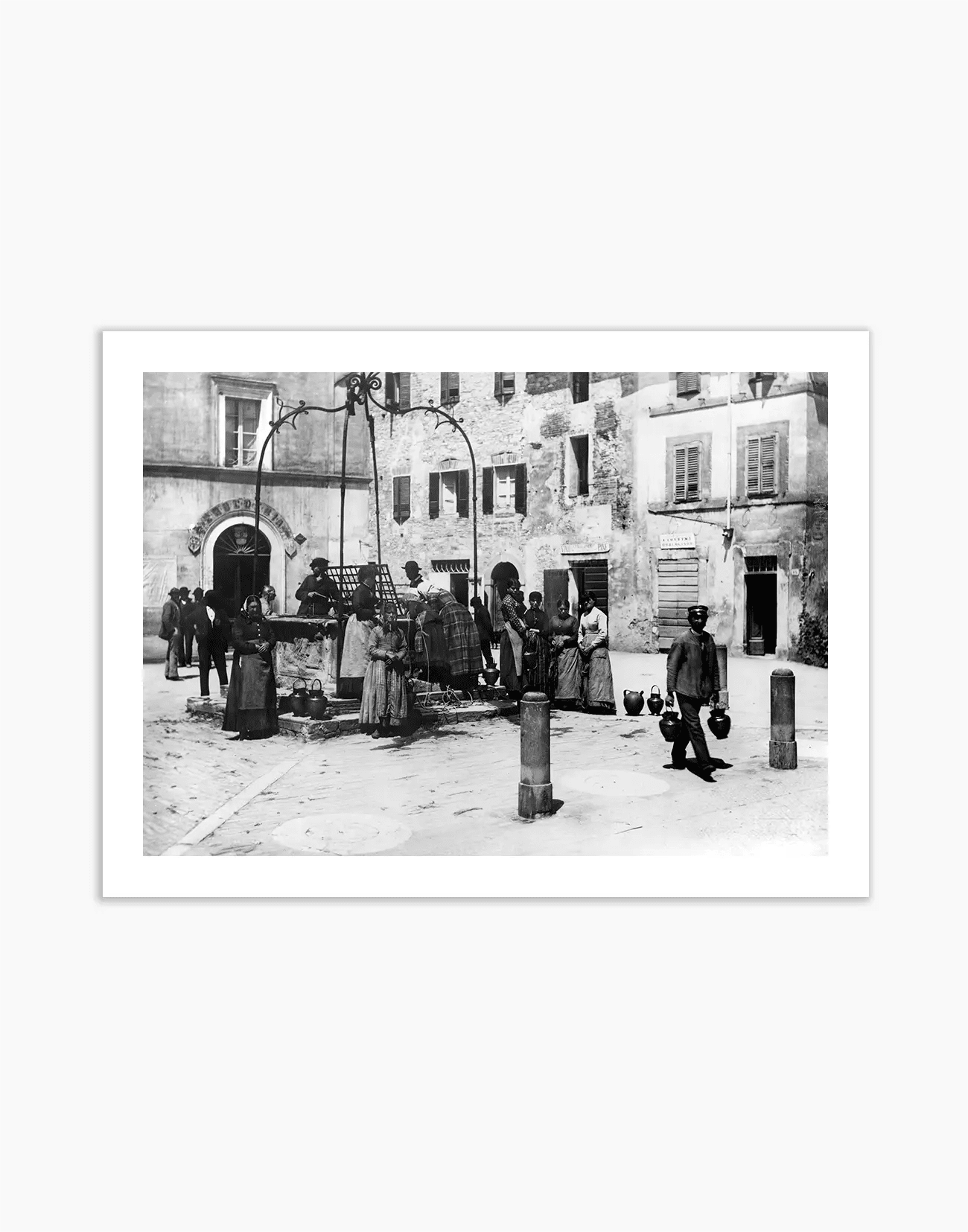 Donne al pozzo, Lago Trasimeno 1900 - Farabola WhiteWall App Product