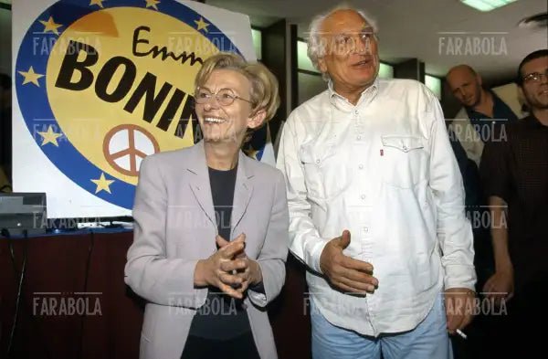 Emma Bonino e Marco Pannella, anni 90 - Farabola Immagine digitale