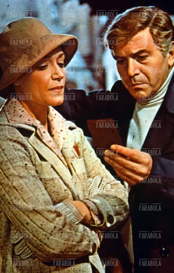 Enrico Maria Salerno in una scena del film Un Uomo una Città, 1974 - Farabola Immagine digitale