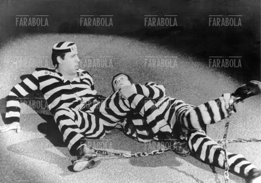 Enrico Montesano e Adriano Celentano nel film Sing Sing, 1983 - Farabola Immagine digitale