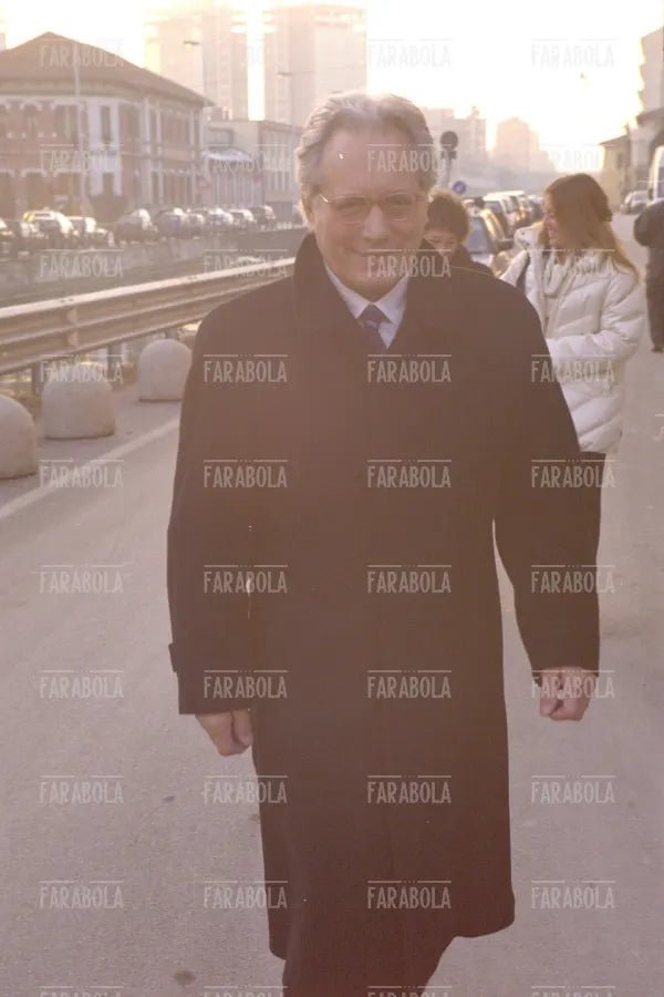 Enzo Jannacci al matrimonio di Paolo Rossi, Milano, 2001 - Farabola Immagine digitale