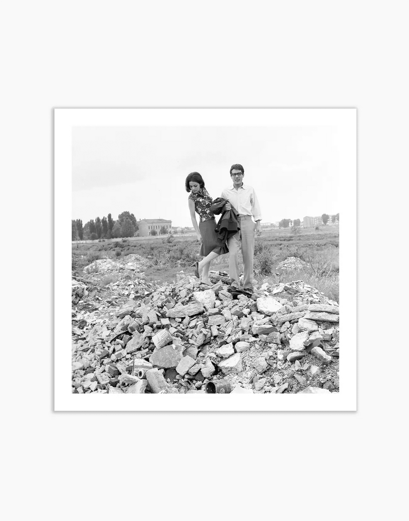Enzo Jannacci e Renza Corbani a Milano, 1964 - Farabola WhiteWall App Product