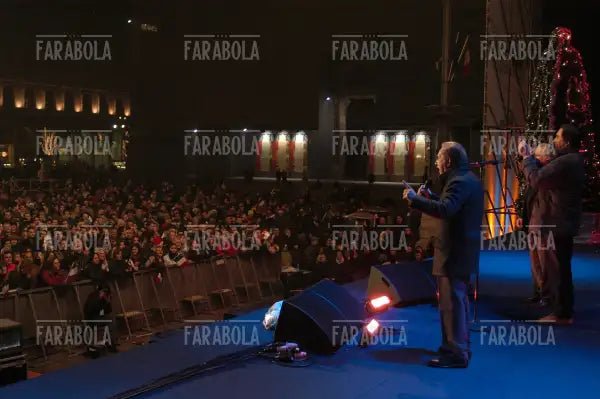 Enzo Jannacci, Franco Nisi e Mike Bongiorno, Milano la città per cantare, 2003 - Farabola Immagine digitale