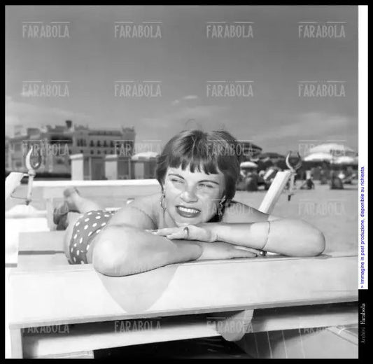 Estate a Rimini, 1954 - Farabola Immagine digitale
