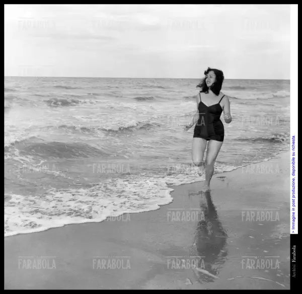 Estate a Rimini, 1954 - Farabola Immagine digitale