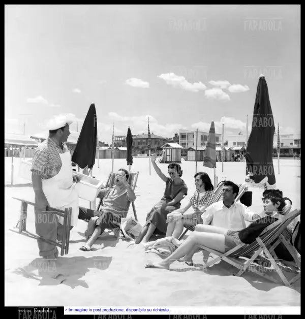 Estate a Rimini, 1954 - Farabola Immagine digitale
