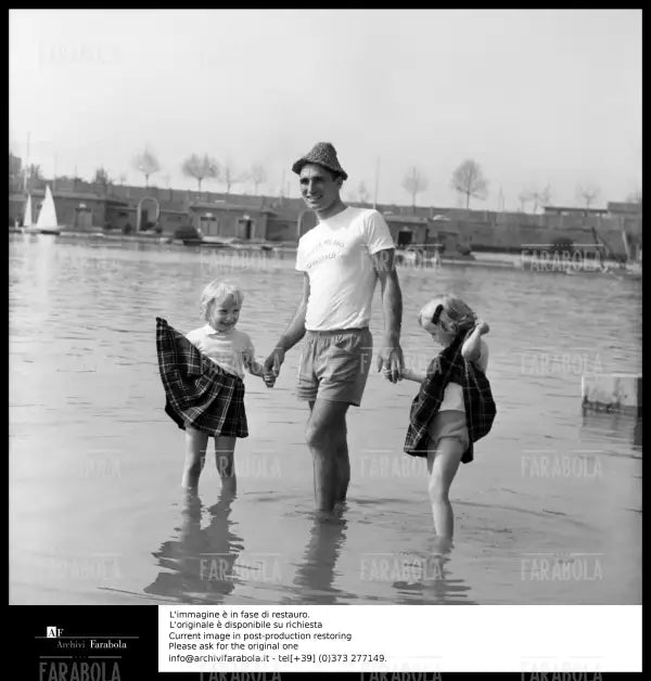 Estate all'Idroscalo, Milano, 1962 - Farabola Immagine digitale