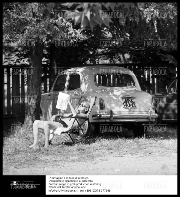 Estate all'Idroscalo, Milano, 1965 - Farabola Immagine digitale