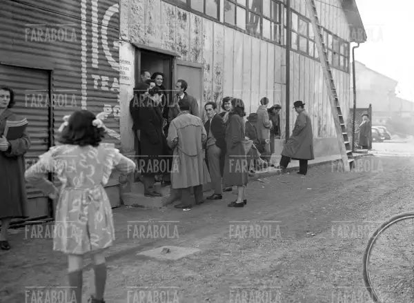 Esterno degli studi Icet, Milano, 1951 - Farabola Immagine digitale