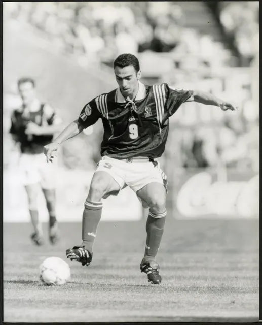 Europei 1996 Youri Djorkaeff Ft 3754 - Stampa 20x25 cm - Farabola Stampa digitale