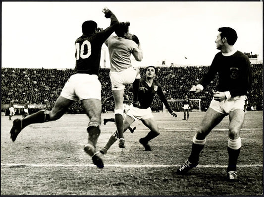 Europei Grecia vs Galles 1964 Ft 5752 - Stampa 24x18 cm - Farabola Stampa ai sali d'argento