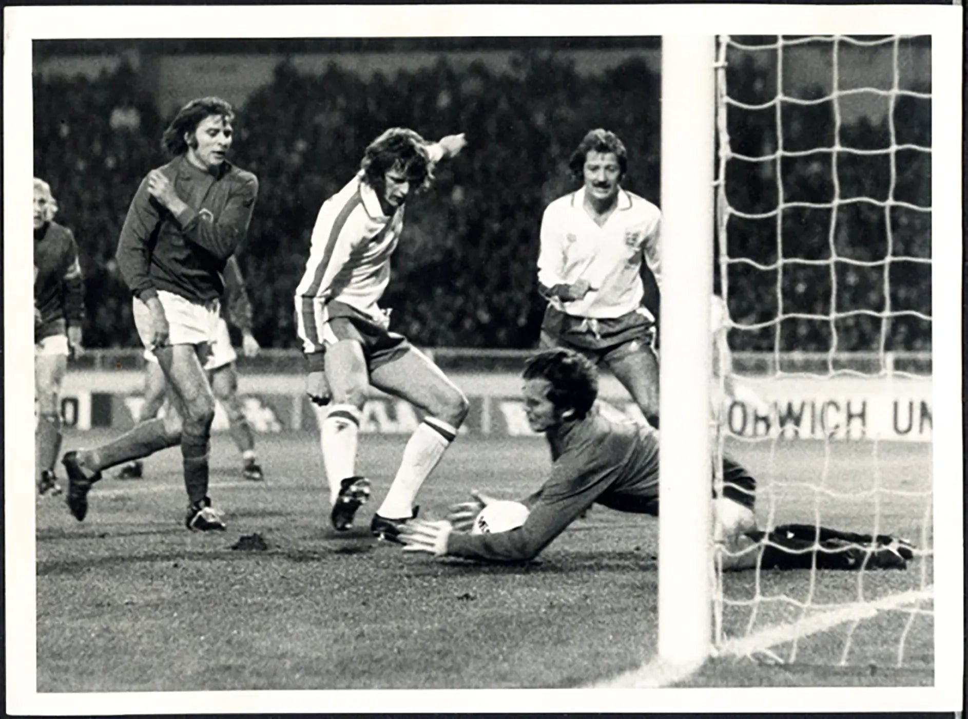 Europei Inghilterra vs Cecoslovacchia 1974 Ft 5764 - Stampa 20x15 cm - Farabola Stampa ai sali d'argento