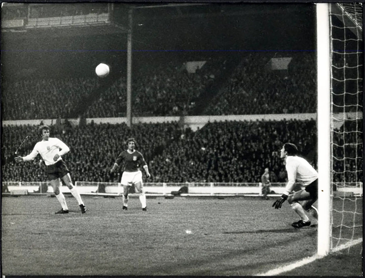 Europei Inghilterra vs Grecia 1971 Ft 5755 - Stampa 20x15 cm - Farabola Stampa ai sali d'argento