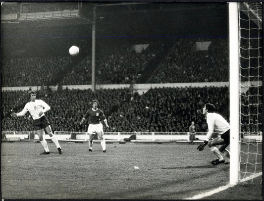 Europei Inghilterra vs Grecia 1971 Ft 5755 - Stampa 20x15 cm - Farabola Stampa ai sali d'argento