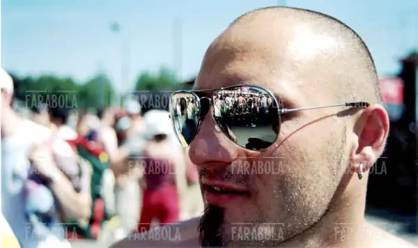 Fan al concerto dei Rolling Stones a San Siro, Milano, 2003 - Farabola Immagine digitale