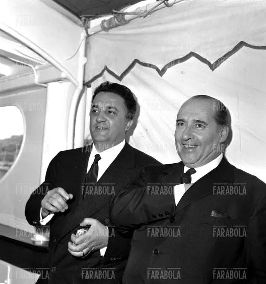 Federico Fellini e Roberto Rossellini al Festival di Cannes, 1960 - Farabola Immagine digitale