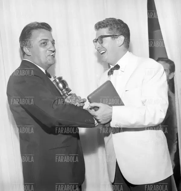 Federico Fellini ed Ermanno Olmi, Grolle d'Oro, 1960 - Farabola Immagine digitale