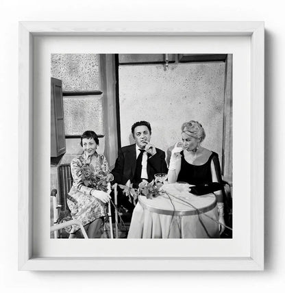 Federico Fellini sul set de La Dolce Vita, 1959 - Farabola Fotografia