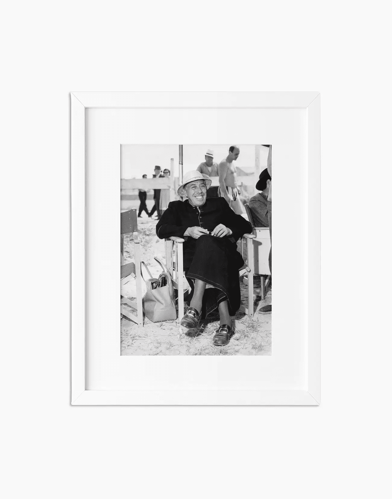 Fernandel sul set di don Camillo, 1961 - Farabola WhiteWall App Product