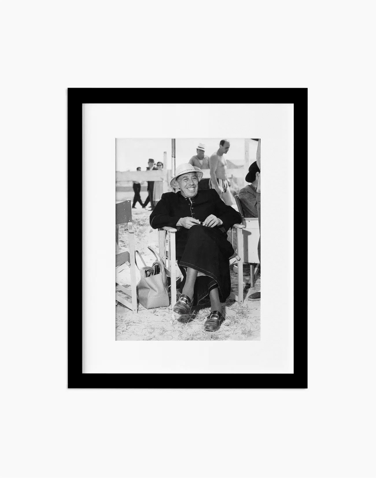 Fernandel sul set di don Camillo, 1961 - Farabola WhiteWall App Product