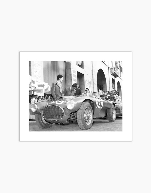 Ferrari alla Mille Miglia, 1952 - Farabola Fotografia