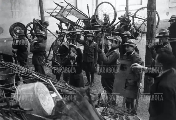 Ferro per la Patria, Roma, 1935 - Farabola Immagine digitale