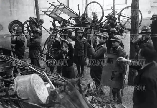 Ferro per la Patria, Roma, 1935 - Farabola Immagine digitale