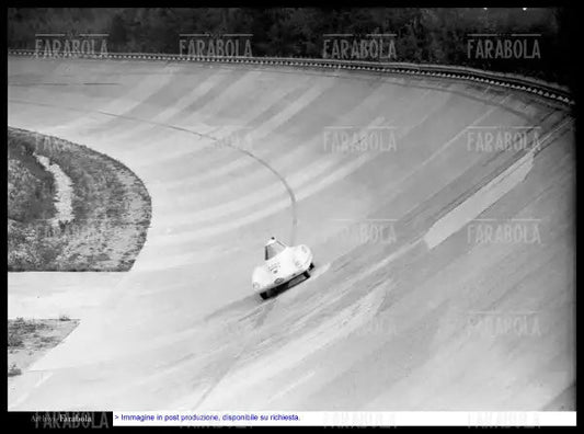 Fiat - Abarth 500, prove in pista, Monza, 1958 - Farabola Immagine digitale
