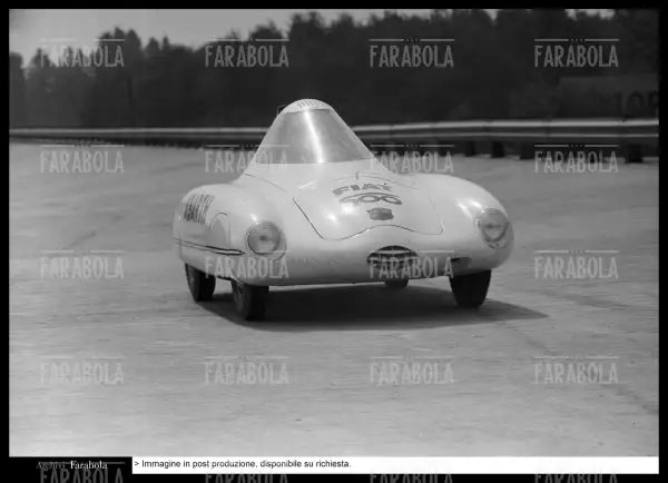 Fiat - Abarth 500, prove in pista, Monza, 1958 - Farabola Immagine digitale