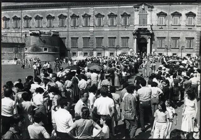 File al Quirinale per i bronzi di Riace 1987 Ft 4291 - Stampa 20x30 cm - Farabola Stampa ai sali d'argento